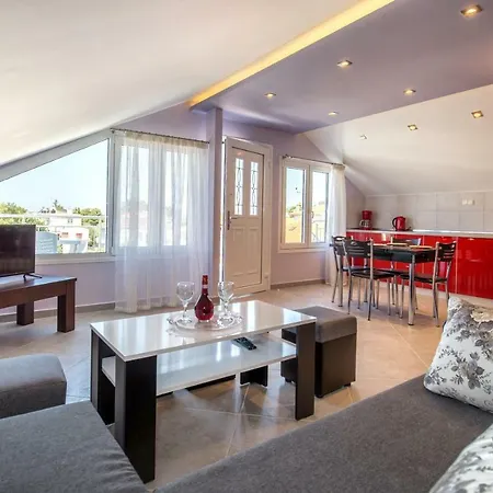 Apartament Dorothea Potos